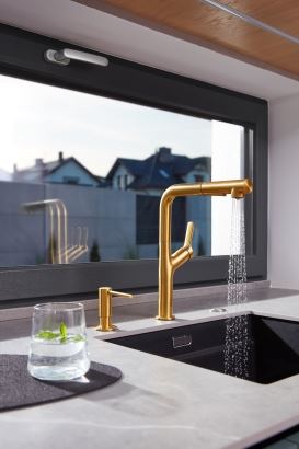 6623-220-31 DUERO DESIGN GOLD Змішувач ARMATURA для мийки настільний з витяжним душем INOX